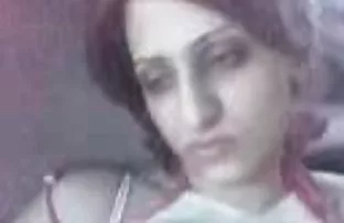 video porn Young thaigirl makes legs wide for a man