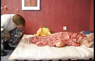 video porn Two blonde sluts work on thick cock