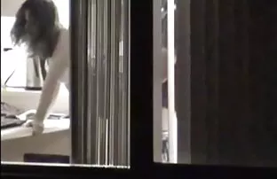 video porn Perfect glamor blonde shows hot sex